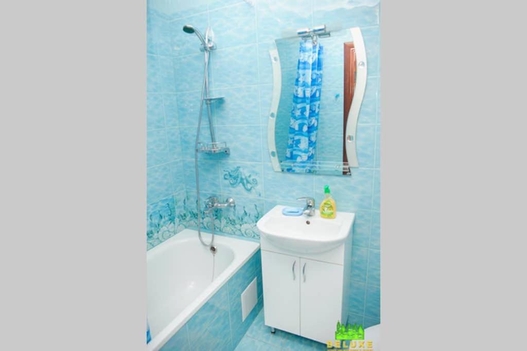 героев днепра 53, рядом Apartment *